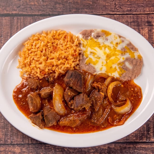 El Rodeo Steak Rancheros.