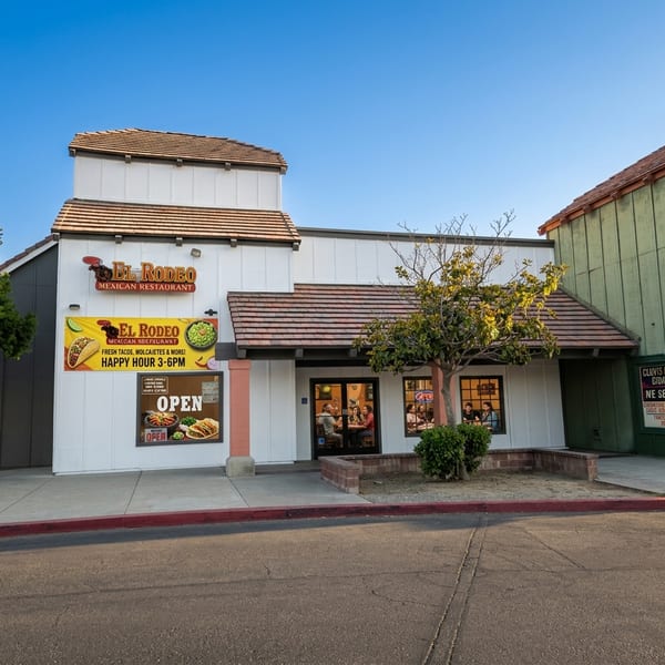 El Rodeo front exterior storefront